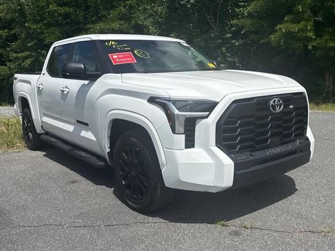 Used 2024 Toyota Tundra SR5 w/ TRD Sport Package AWD/4WD image 5