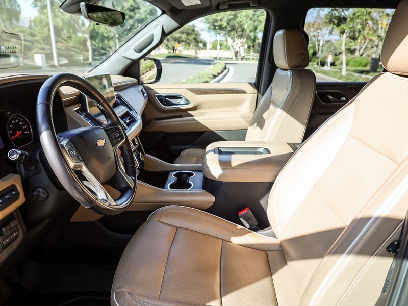 Used 2021 Chevrolet Tahoe Premier w/ Premium Package RWD image 23