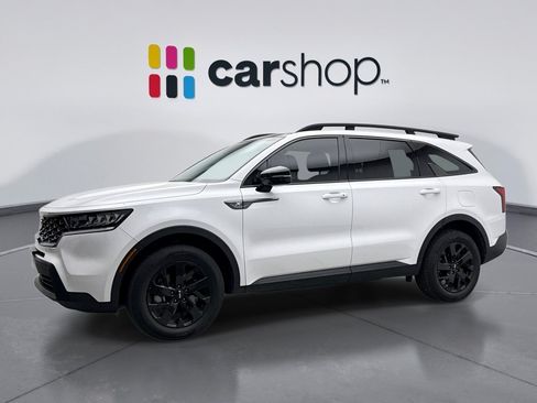 Used 2023 Kia Sorento S w/ Panoramic Sunroof Package AWD/4WD image 1