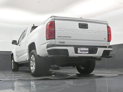 Used 2022 Chevrolet Colorado LT w/ Fleet Safety Package AWD/4WD image 50