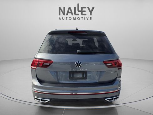 Used 2022 Volkswagen Tiguan SEL R-Line image 4