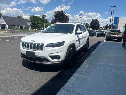 Used 2021 Jeep Cherokee Latitude Lux AWD/4WD image 6
