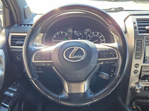 Used 2021 Lexus GX 460 Premium image 16