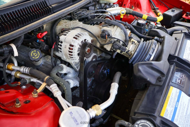 Used 1997 Pontiac Firebird Coupe w/ Opt Pkg RWD image 22