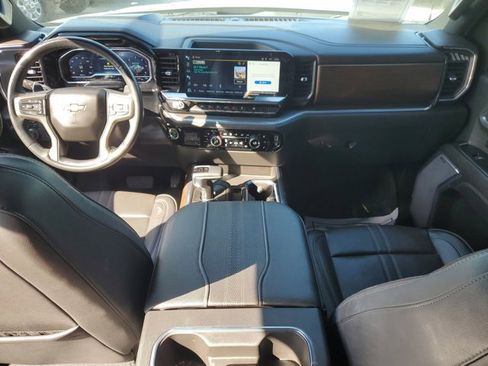Used 2023 Chevrolet Silverado 1500 High Country w/ High Country Premium Package image 16