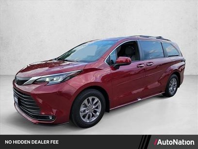 Used 2026 Toyota Sienna XLE