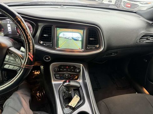 Used 2018 Dodge Challenger T/A RWD image 8