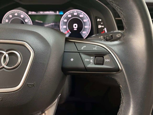Used 2023 Audi Q7 2.0T Premium w/ Convenience Package AWD/4WD image 37