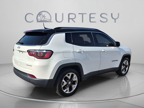 Used 2020 Jeep Compass Limited FWD image 7