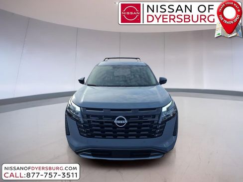 New 2026 Nissan Pathfinder Platinum w/ Cargo Package FWD image 8