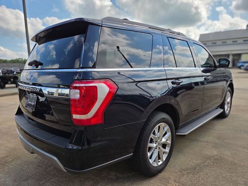 Used 2021 Ford Expedition XLT RWD image 5