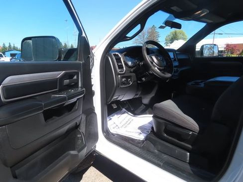 Used 2022 RAM 2500 Tradesman AWD/4WD image 17