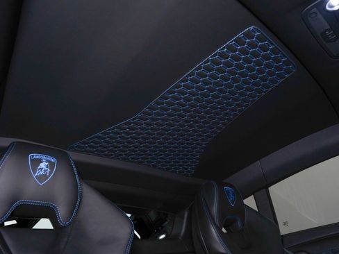 Used 2018 Lamborghini Huracan LP 580-2 image 29