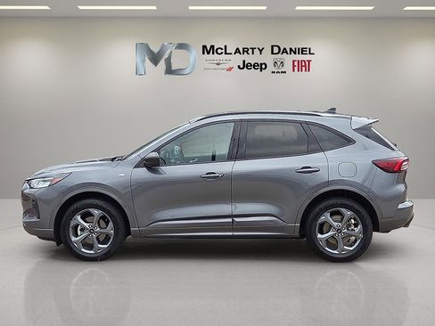 Used 2024 Ford Escape ST-Line image 3