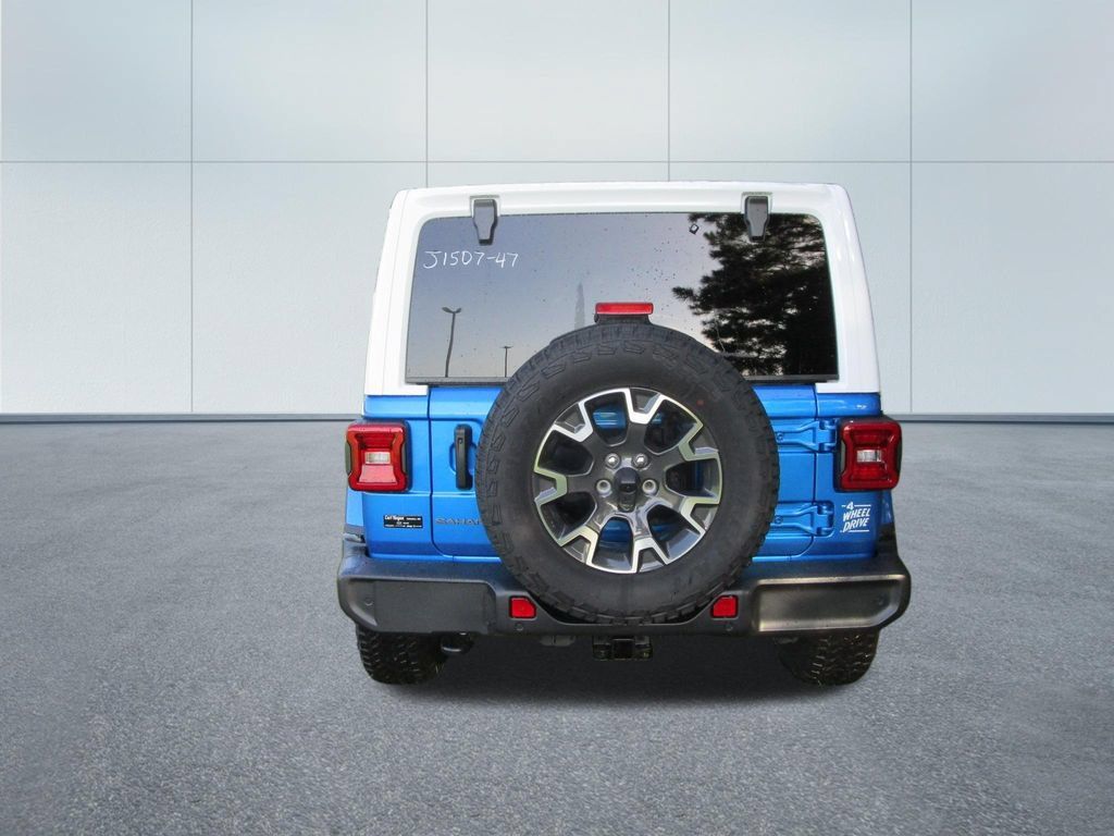 New 2026 Jeep Wrangler Unlimited Sahara w/ Whitecap Package AWD/4WD image 5