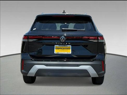 New 2025 Volkswagen Tiguan S image 5