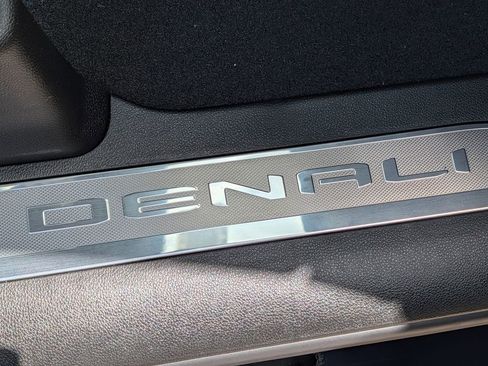 New 2026 GMC Sierra 3500 Denali w/ Denali Reserve Package AWD/4WD image 28