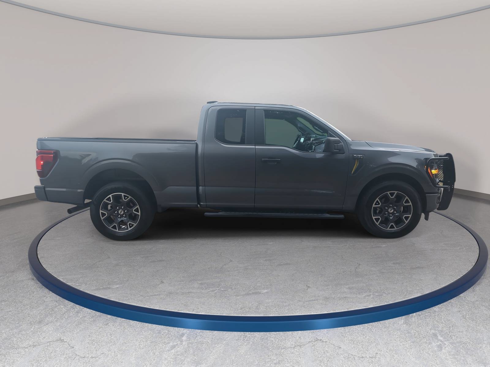 Used 2024 Ford F150 STX RWD image 4