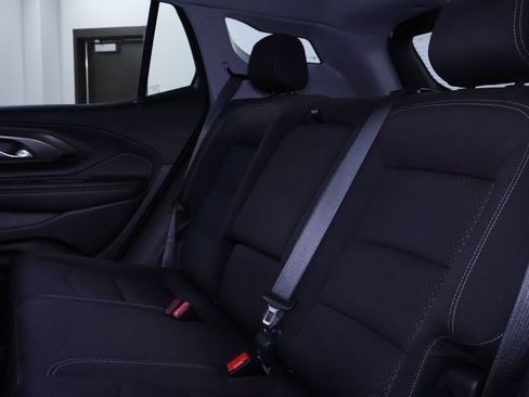 Used 2024 GMC Terrain SLE image 15