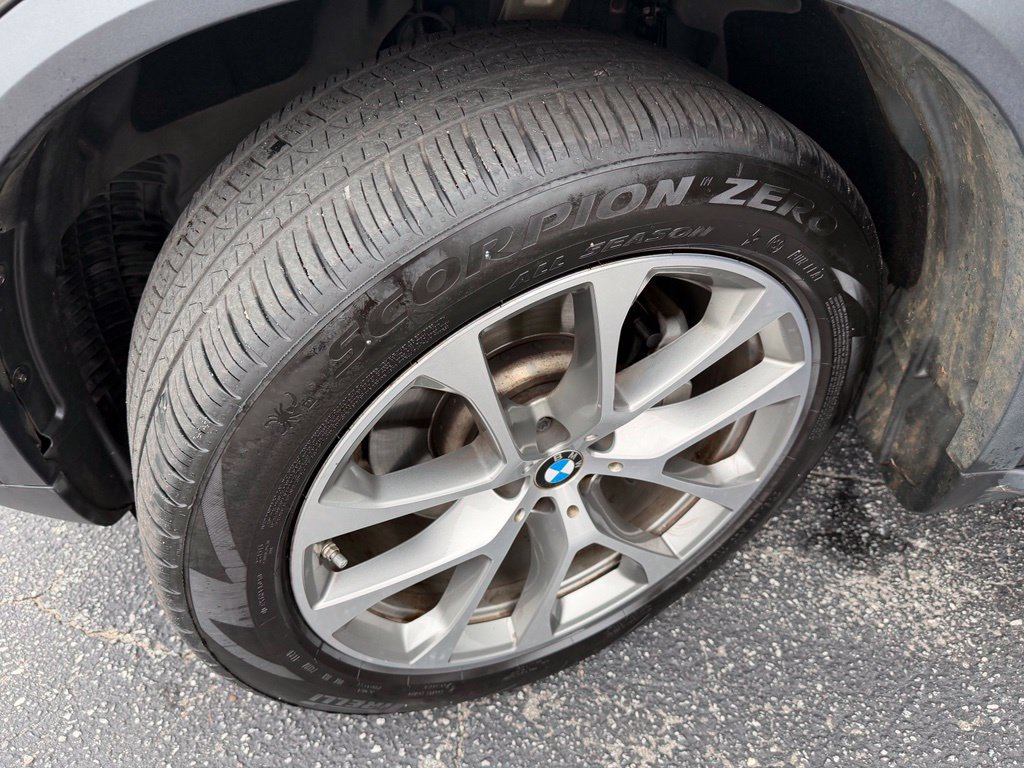 Used 2021 BMW X5 xDrive40i w/ Premium Package AWD/4WD image 15