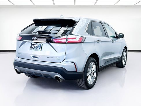 Used 2020 Ford Edge Titanium w/ Equipment Group 301A image 4