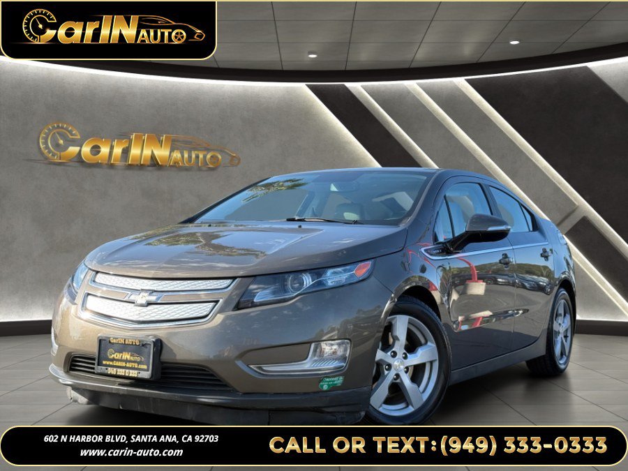 Used 2014 Chevrolet Volt w/ Enhanced Safety Package 1 FWD image 1