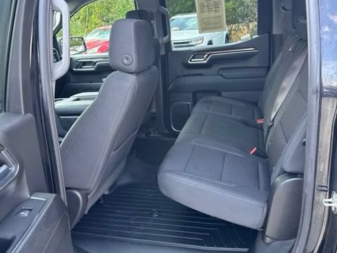 Used 2023 Chevrolet Silverado 1500 LT w/ Protection Package AWD/4WD image 11