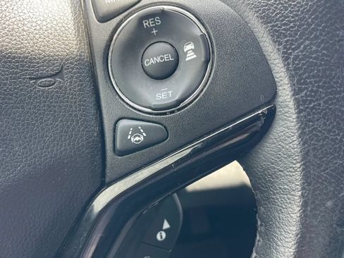 Used 2022 Honda HR-V EX-L image 19