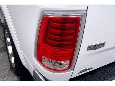 Used 2018 RAM 1500 Laramie w/ Convenience Group image 30