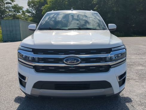 Certified 2022 Ford Expedition Max Limited RWD image 7