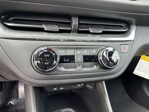 New 2026 Buick Envista Preferred FWD image 19