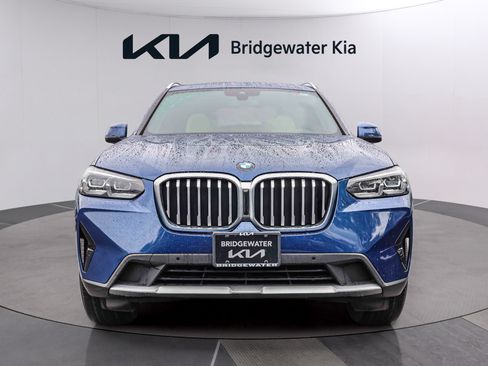 Used 2022 BMW X3 xDrive30i w/ Convenience Package AWD/4WD image 2