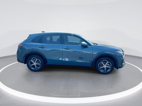 Used 2025 Honda HR-V EX-L image 10