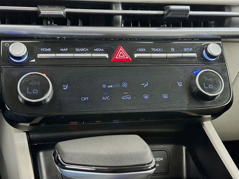 Used 2025 Hyundai Tucson SEL image 23