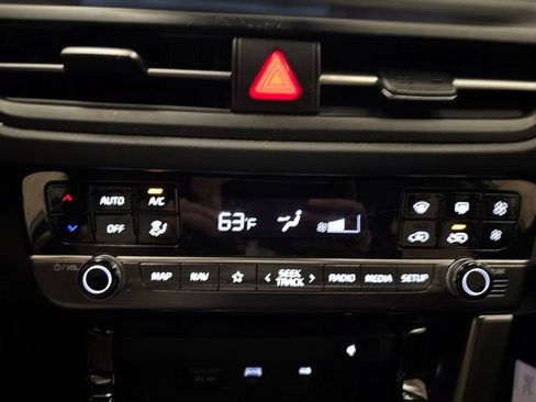 Certified 2024 Kia Seltos SX AWD/4WD image 18