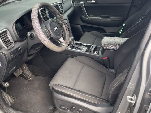 Used 2019 Kia Sportage LX w/ Option Group 017 image 3