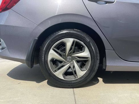 Used 2016 Honda Civic LX image 9