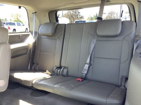 Used 2015 GMC Yukon SLT w/ Open Road Package image 27