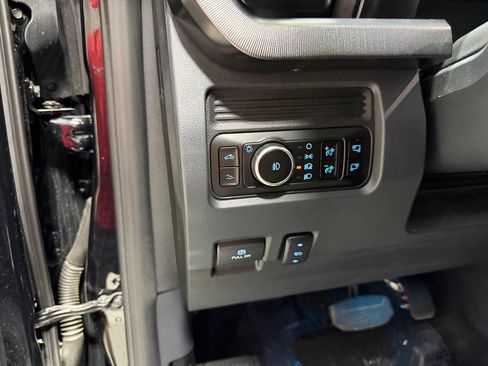 Used 2026 Ford F250 Platinum AWD/4WD image 30