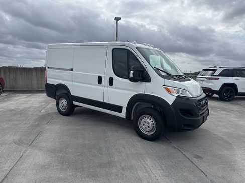 Used 2025 RAM ProMaster 1500 image 2