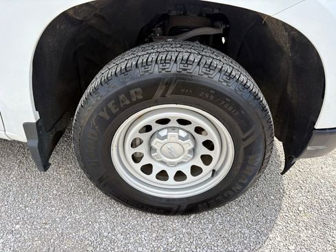 Used 2023 Chevrolet Silverado 1500 W/T w/ WT Value Package image 19