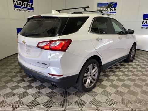 Used 2018 Chevrolet Equinox Premier image 16