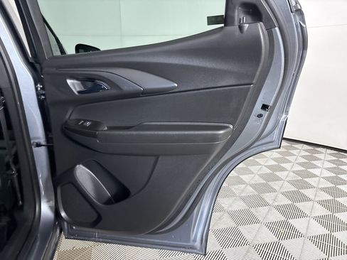 Used 2021 Chevrolet TrailBlazer ACTIV w/ Technology Package image 23