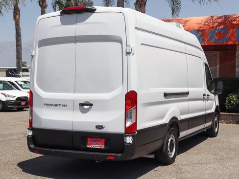 Used 2022 Ford Transit 250 148 High Roof Extended RWD image 9