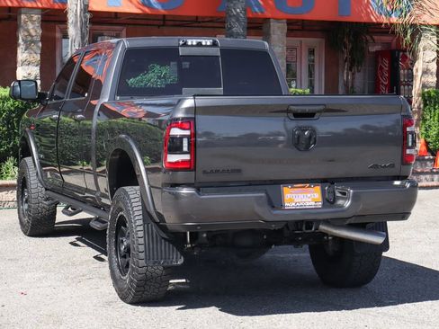 Used 2020 RAM 2500 Laramie w/ Night Edition AWD/4WD image 6