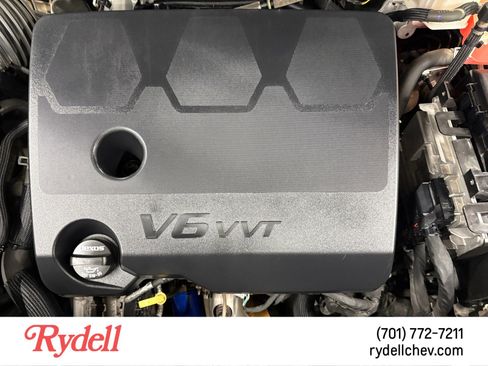 Used 2020 Chevrolet Traverse Premier w/ LPO, Floor Liner Package image 19