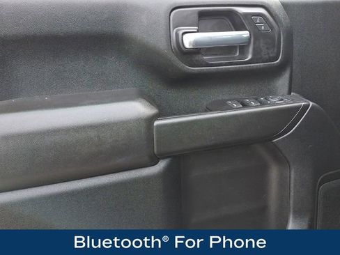 Used 2021 Chevrolet Silverado 2500 Custom w/ Custom Value Package image 16