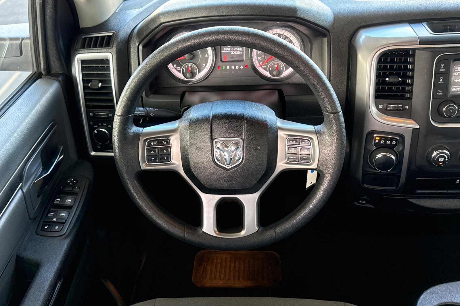 Used 2024 RAM 1500 Classic SLT RWD image 21