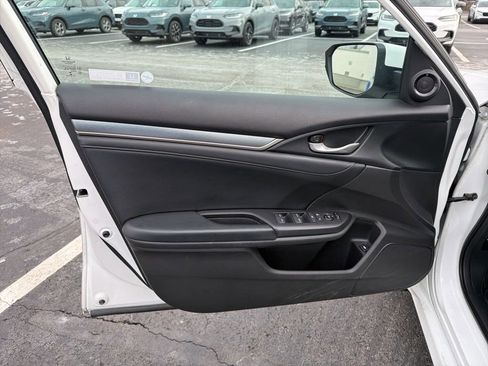 Used 2018 Honda Civic EX-L image 19