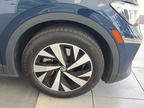 Used 2023 Volkswagen ID.4 Pro RWD image 12